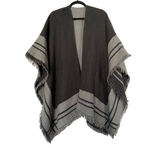 Reversible Poncho Black & Gray